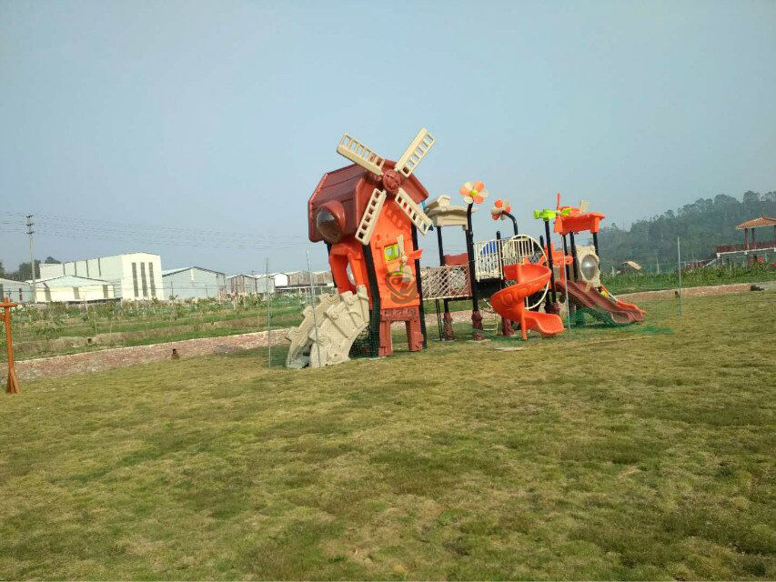 兒童戶外大型攀爬網(wǎng)兒童樂園無動力游樂設(shè)備案例丨云浮市美麗鄉(xiāng)村(圖5) QQ圖片20220719161547.jpg