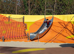 空余時(shí)間兒童都在玩什么戶外無動力游樂設(shè)備呢？