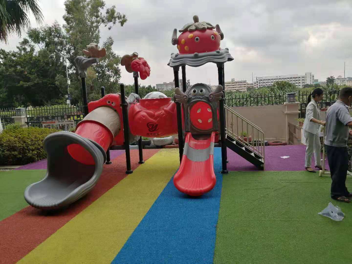幼兒園教玩具兒童家具戶外組合滑梯案例_佛山英瀚幼兒園(圖4) QQ圖片20220721150955.jpg