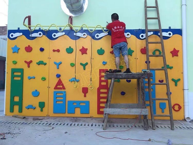 幼兒園教玩具兒童家具戶外組合滑梯案例_佛山英瀚幼兒園(圖5) QQ圖片20220721151240.jpg