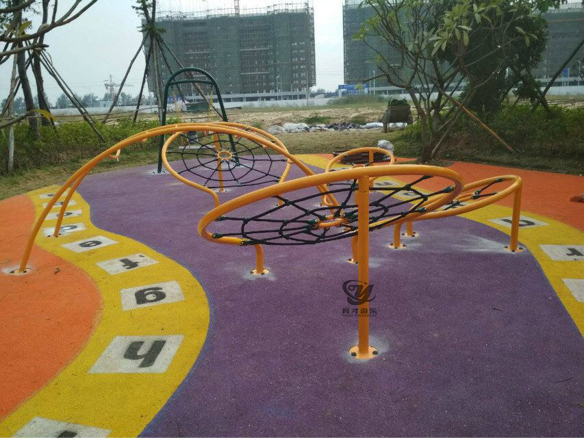 戶外游樂(lè)設(shè)備兒童攀爬網(wǎng)小區(qū)公園康體配套設(shè)施案例|廣西北海怡景苑(圖3) QQ圖片20220723154926.jpg