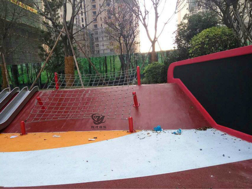 戶外游樂(lè)設(shè)備兒童攀爬網(wǎng)小區(qū)公園康體配套設(shè)施案例|廣西北海怡景苑(圖5) QQ圖片20220723155124.jpg