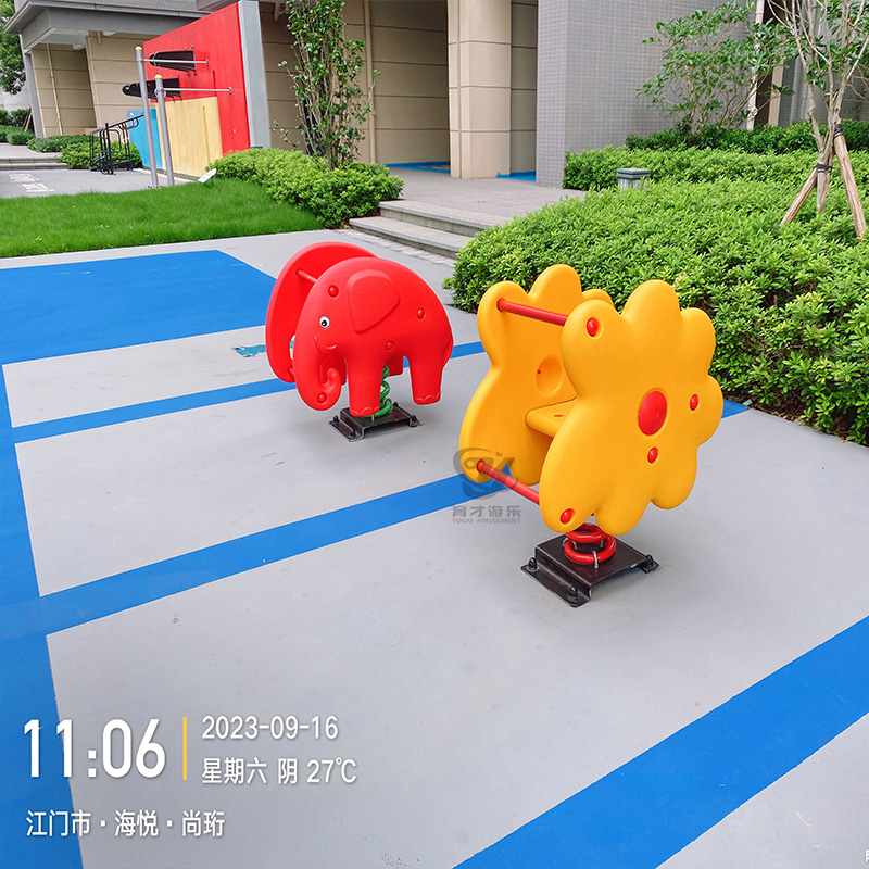 小區(qū)戶外搖搖馬_小區(qū)戶外搖搖樂_戶外兒童木馬(圖1) 213.jpg